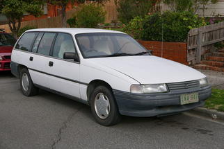  Commodore T-Model 1993-1997